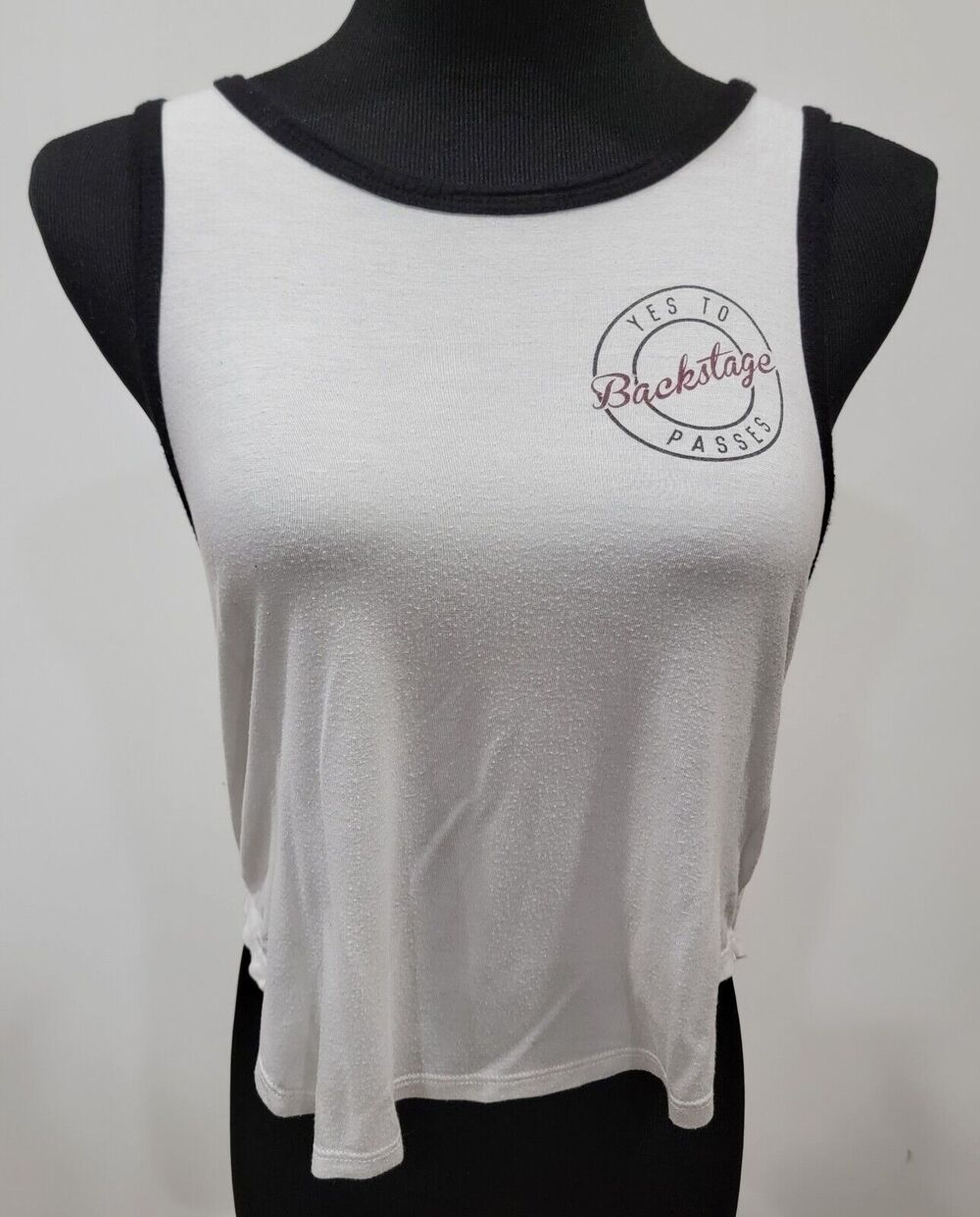 Forever 21 Small Women Tank Crop Top Yes to Backstage Passes Y2K Festival Music